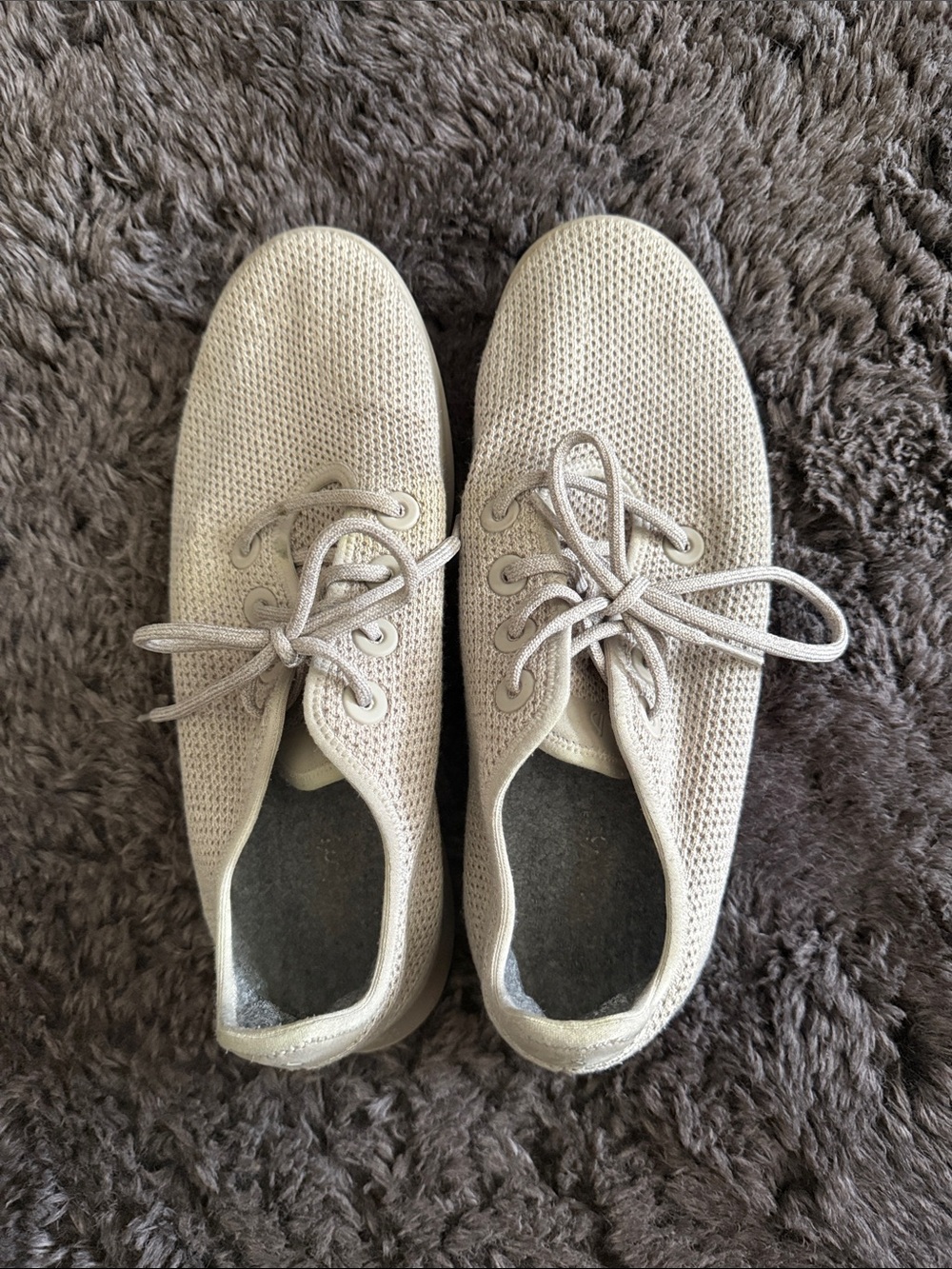 Light Beige/Gray Knit Men's Lace-Up Tree Runners
